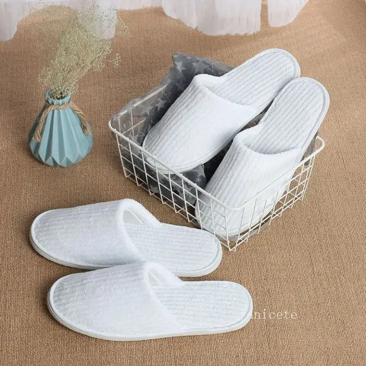 Custom Cozy Coral Fleece Footwear Slippers Reusable And Washable For Home Hotel Spa Parties Festivals