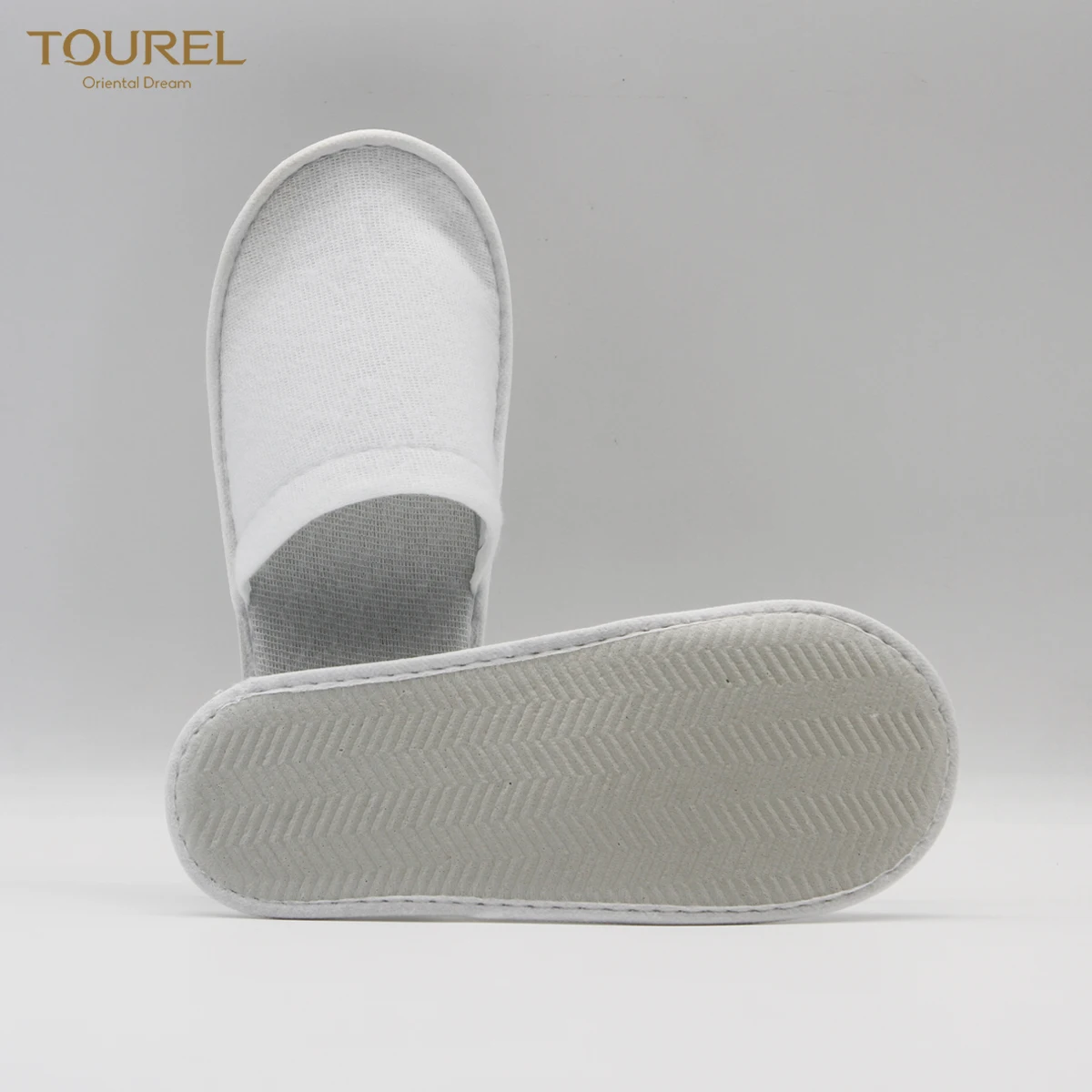 White Coral Fleece Eco-friendly Disposable Hotel Slippers For Women