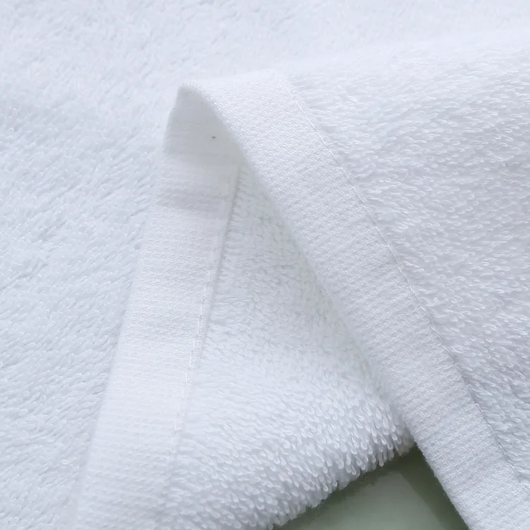 Luxury Budget Disposable 70*140cm Hotel Bath Towel Set Lightweight Knitted Serviette De Bain Compressed Feature