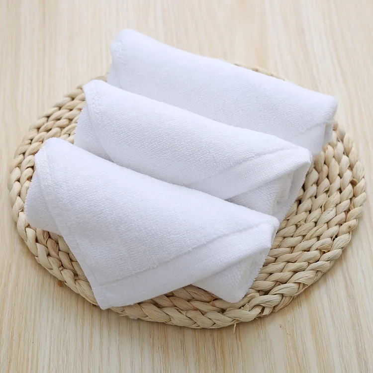 100% Cotton Knitted Compressed Hotel Quality Disposable Bath Towels 50 Pc Per 30 600-800gsm Plain Style Bed Linen For Hotels