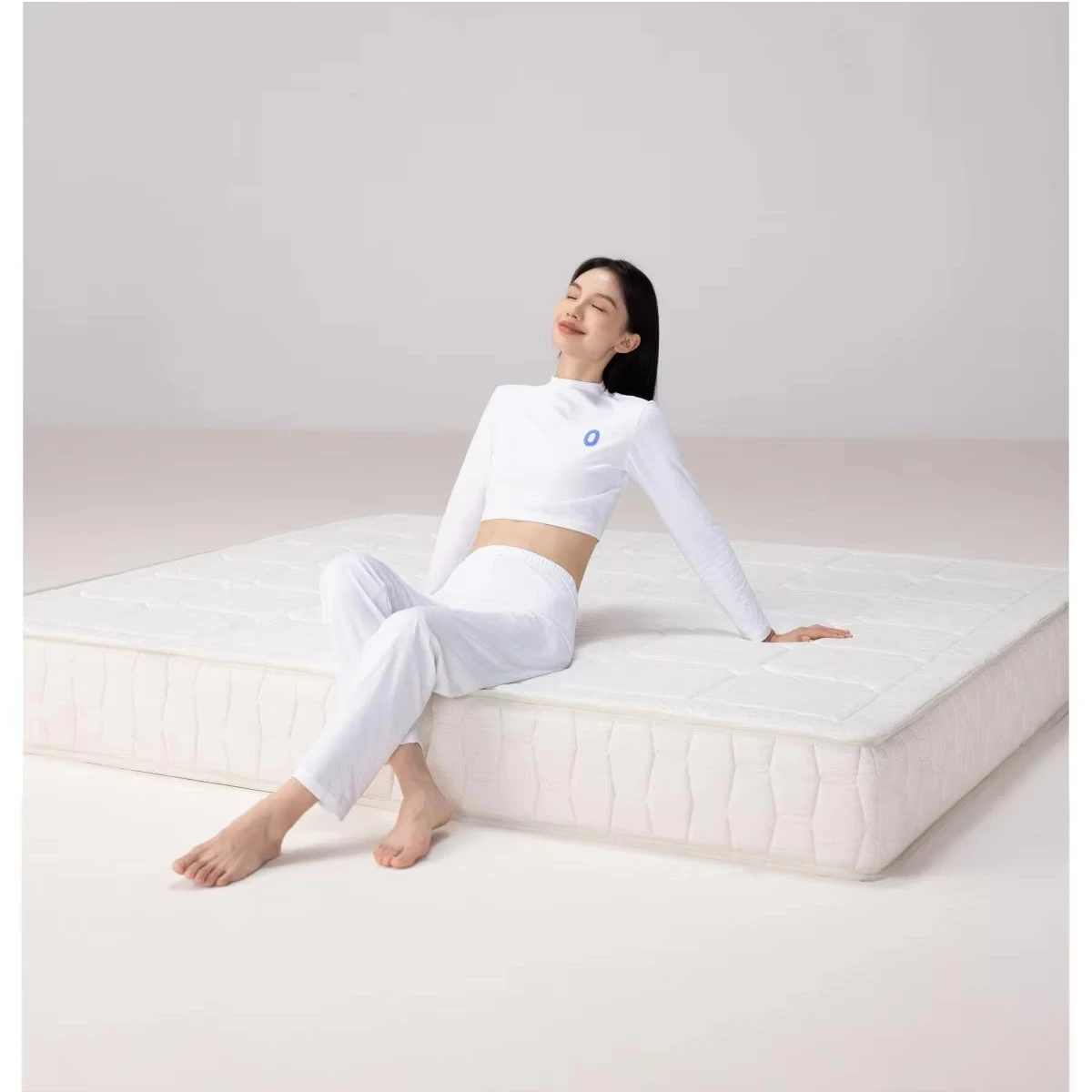 Luxury 5-star Hotel Spring Mattress Double Bed Memory Foam King Size With Quilted Technics Factory Price Folded Feature