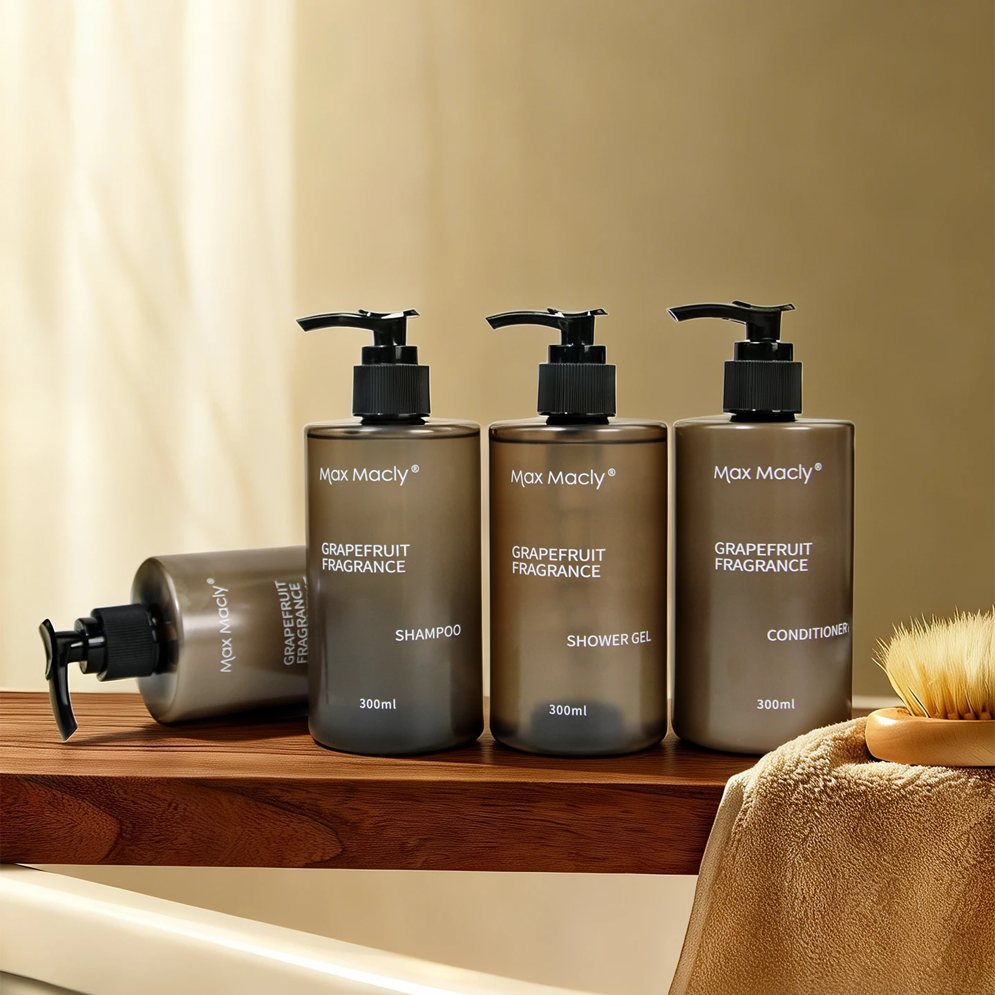 Custom Logo 300ml 400ml Large Size Hotel Shampoo And Shower Gel Set For 5 Star Hotel Guest Bathroom