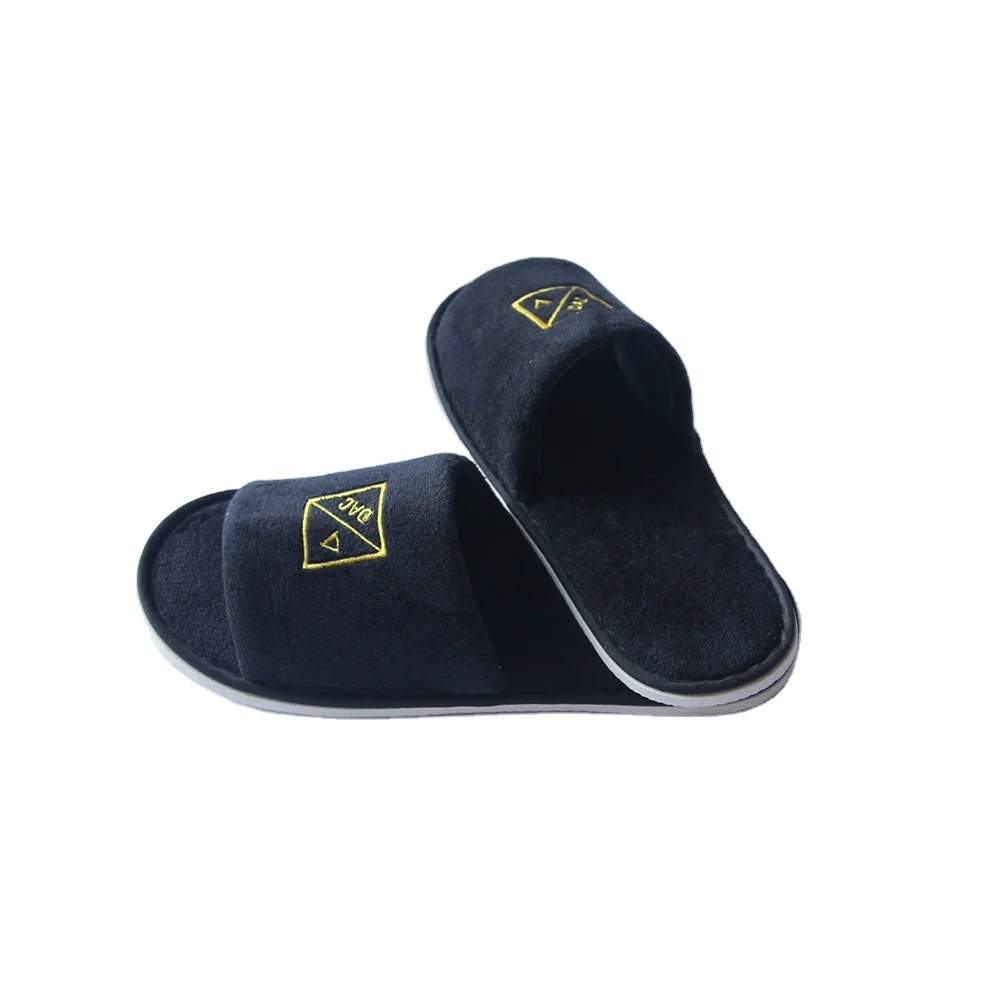 Low Price Disposable Cotton Velvet Hotel Slipper Soft Personalized With Recyclable Feature