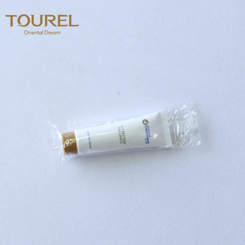实用且经济的个性化酒店浴室洗浴用品旅行便利套装制造商
